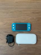 Nintendo Switch Lite, Games en Spelcomputers, Spelcomputers | Nintendo Switch Lite, Ophalen, Turquoise, Zo goed als nieuw, Met beschermhoes of tas