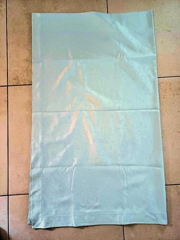 nappe synthétique bleue beschikbaar voor biedingen