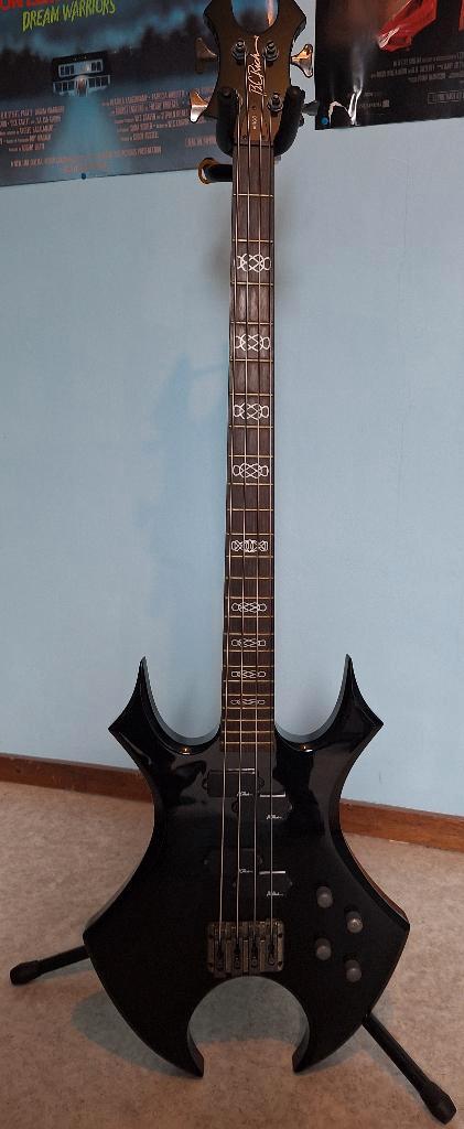 Des sons venant du plus profond !, Musique & Instruments, Instruments à corde | Guitares | Basses, Comme neuf, Électrique, Enlèvement