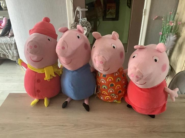 Peppa Pig verschillende pluche characters (46-50 cm), Kinderen en Baby's, Speelgoed | Knuffels en Pluche, Zo goed als nieuw, Overige typen