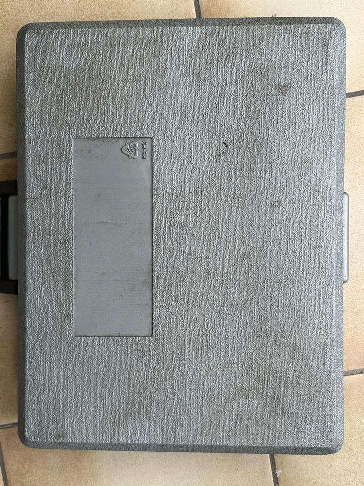 Complete gereedschapsset in koffer – Zeer goede staat, Doe-het-zelf en Bouw, Gereedschapskisten, Gebruikt, Gevuld, Ophalen