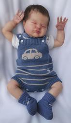 Reborn baby Max, Verzamelen, Poppen, Ophalen of Verzenden, Nieuw, Babypop, Levensecht of Reborn