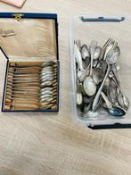 12 zilveren Tilquin lepeltjes en lot zilveren bestek, Ophalen, Zilver