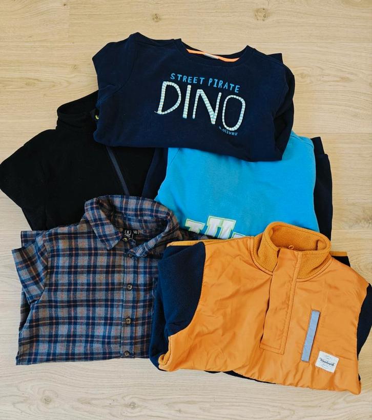 Pakket 4 truien en 1 hemd jongen maat 140, Kinderen en Baby's, Kinderkleding | Kinder-kledingpakketten, Zo goed als nieuw, Maat 134