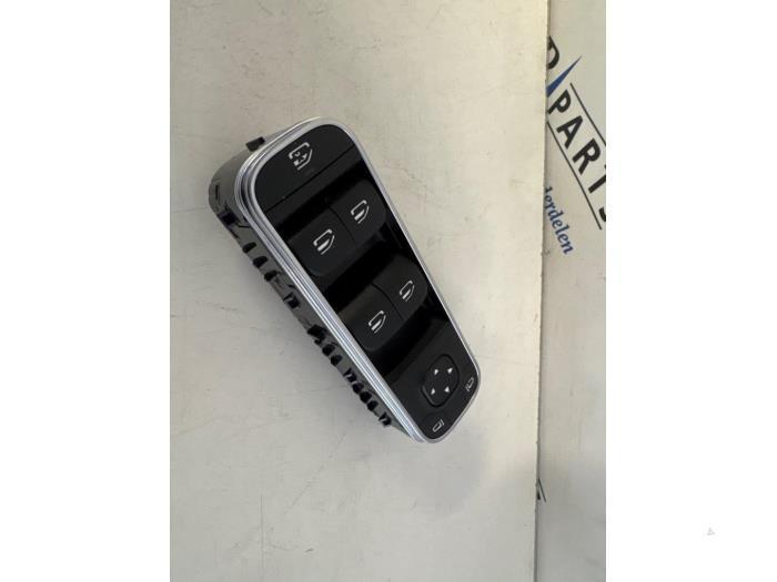 Commutateur combi vitres d'un Mercedes B-Klasse, Autos : Pièces & Accessoires, Tableau de bord & Interrupteurs, Mercedes-Benz