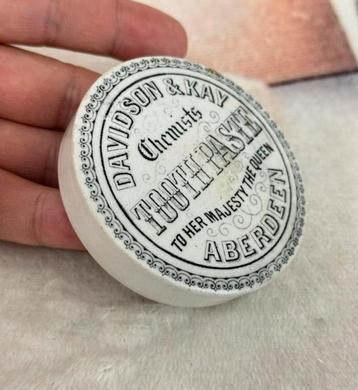 Vintage Keramiek tandpasta deksel, Davidson Kay Tooth paste beschikbaar voor biedingen
