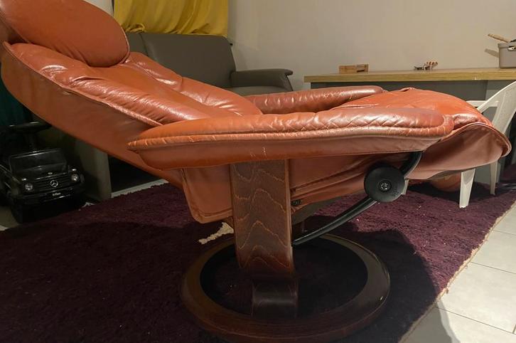 Stressless relaxstoel – prachtige cognackleur, Huis en Inrichting, Fauteuils, Zo goed als nieuw, Ophalen of Verzenden