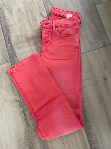Seven 7 dames jeans rood  M26 beschikbaar voor biedingen