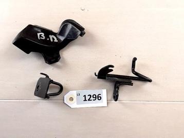 CBR600RR 2003 - 2004 Honda Beugel Beugel divers D1-33885 beschikbaar voor biedingen