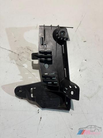 AUDI A3 8V VOETSTEUN 5Q1864775A beschikbaar voor biedingen