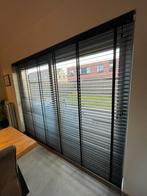 Lamellen zwart hout, Ophalen