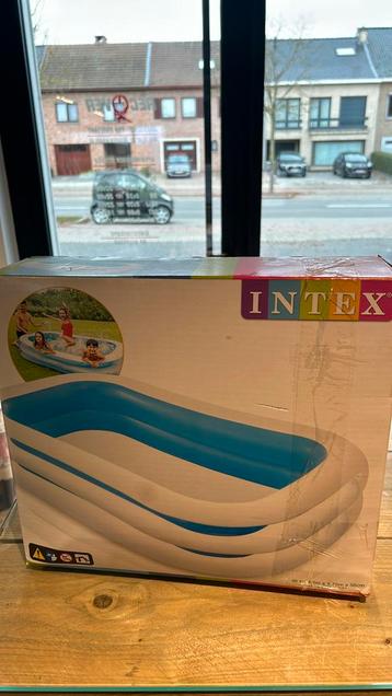 Intex kinderzwembad disponible aux enchères