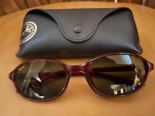 Vintage B&L Ray-ban Sidestreet W2838 dames zonnebril SS08, Handtassen en Accessoires, Zonnebrillen en Brillen | Dames, Zo goed als nieuw