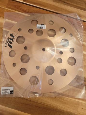 Cymbale Paiste neuve pstx swiss thin crash 14", Musique & Instruments, Batteries & Percussions, Enlèvement, Neuf