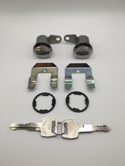 Te koop deursloten set ford bronco f100 e100 mustang torino, Auto-onderdelen, Klein materiaal, Amerikaanse onderdelen, Ford, Oldtimer onderdelen