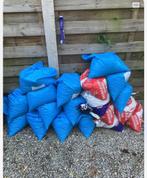 Zakken met grint (zie foto), Tuin en Terras, Grind, Keien en Split, Ophalen, Overige materialen, Gebruikt, Antraciet