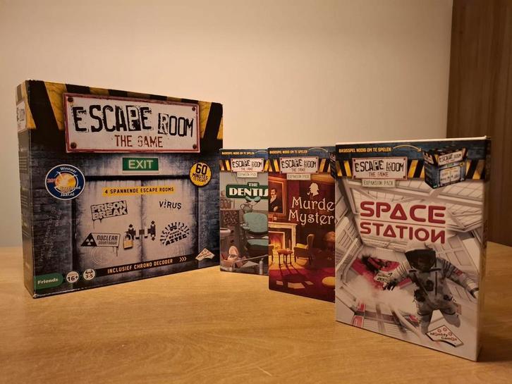 Escape Room The Game + uitbreidingen (NIEUW), Hobby en Vrije tijd, Gezelschapsspellen | Bordspellen, Nieuw, Vijf spelers of meer
