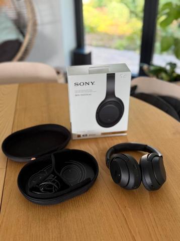 Sony WH-1000X hoofdtelefoon met noice cancelling beschikbaar voor biedingen