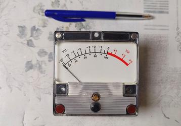 Vintage Philips precisie VU meter. beschikbaar voor biedingen