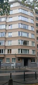 TE HUUR - Gemeubileerd appartement 100 m² - Quartier Schuman, 100 m², Appartement, Bruxelles, 2 kamers