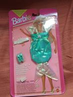 Barbie 2 kledingsets assorti, Ophalen of Verzenden, Nieuw