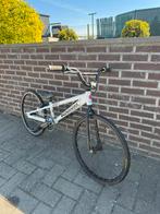 Kuwahara junior, Fietsen en Brommers, Fietsen | Crossfietsen en BMX, Ophalen, Zo goed als nieuw