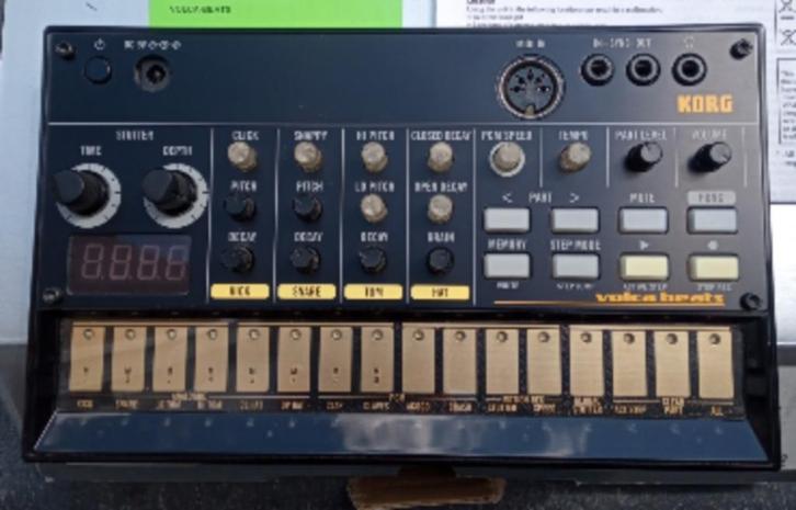 Korg Volca Beats (portable drumcomputer), Muziek en Instrumenten, Drumcomputers, Zo goed als nieuw, Korg, Ophalen of Verzenden