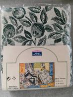 2 x couverture de maison neuve  - tons blanc et vert 125x180, Enlèvement ou Envoi, Neuf