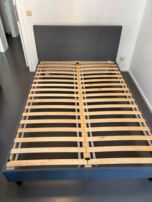 Ikea Sabovik 140x200 te koop (optioneel matras erbij), Huis en Inrichting, Slaapkamer | Bedden, Zo goed als nieuw, Twijfelaar