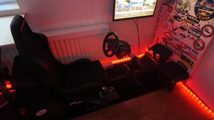 Volant Logitech G29 + pédales + levier de vitesses, Consoles de jeu & Jeux vidéo, Consoles de jeu | Accessoires Autre, Comme neuf