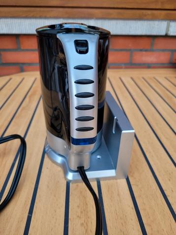 Waterkoker 12V beschikbaar voor biedingen