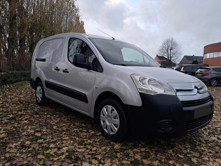 Citroen Berlingo 1.6hdi Lang Chassis Goede Staat Gekeurd !, Auto's, Bestelwagens en Lichte vracht, Particulier, ABS, Airbags, Electronic Stability Program (ESP)