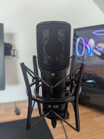 Micro RØDE NT-USB + Support Anti-Choc + Bras de Studio, Musique & Instruments, Microphones, Enlèvement, Utilisé, Micro studio