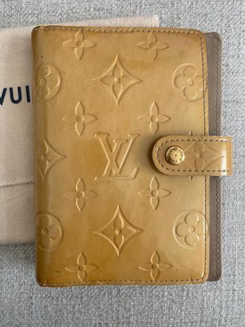 Agenda Louis Vuitton  beschikbaar voor biedingen