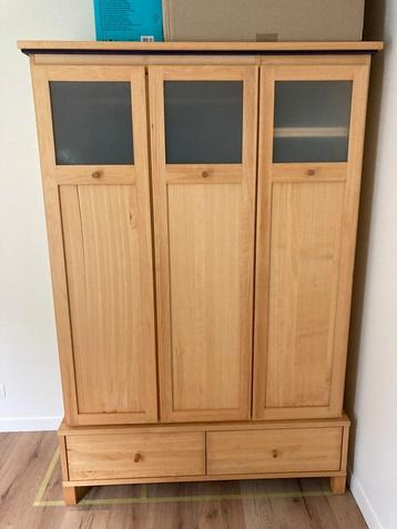 IKEA kleerkast  beschikbaar voor biedingen