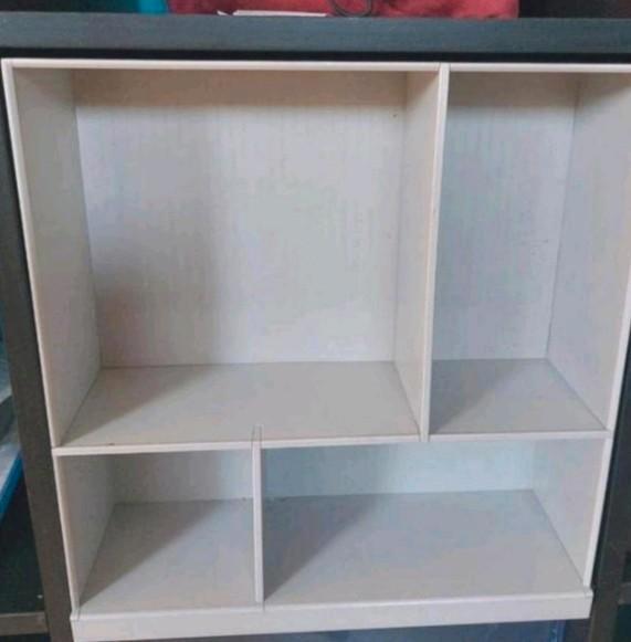 Zie foto's Kallax IKEA inzetstuk grijs Kallax
Module invoege, Huis en Inrichting, Woonaccessoires | Etagères, Gebruikt, Ophalen