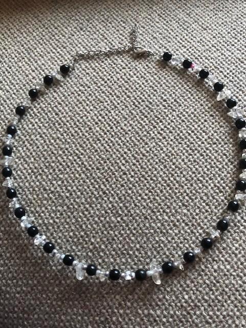 kettinghanger Edelstenen bergkristal +onyx, Bijoux, Sacs & Beauté, Pierres précieuses, Enlèvement ou Envoi