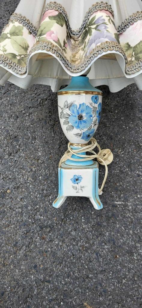 Lampe vintage en céramique peinte à la main, Antiek en Kunst, Antiek | Verlichting, Ophalen