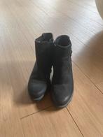 Schoenen, Ophalen, Zo goed als nieuw