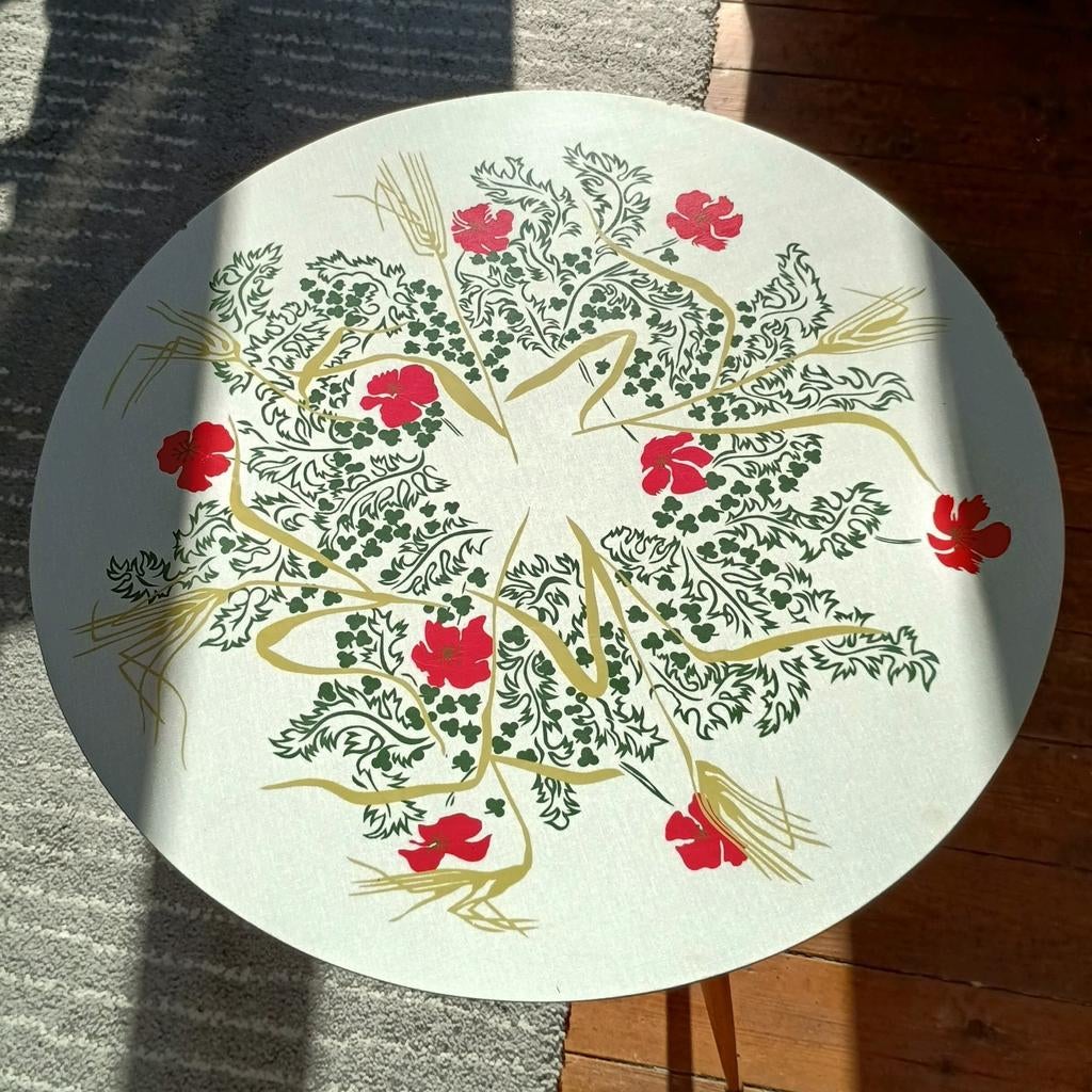 Vintage jaren 60 ronde salontafel met leuk bloemen motief, Ophalen, Gebruikt, Rond, Overige houtsoorten