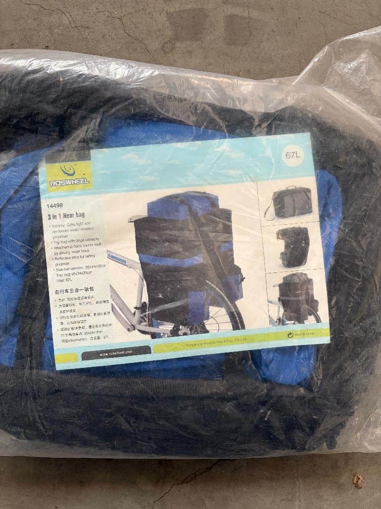 67L Waterproof Bicycle Pannier / Cargo Bag – Large Capacity, Enlèvement, Neuf