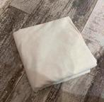 Ancien drap avec des traces d’usure et des réparations, Enlèvement ou Envoi, Comme neuf