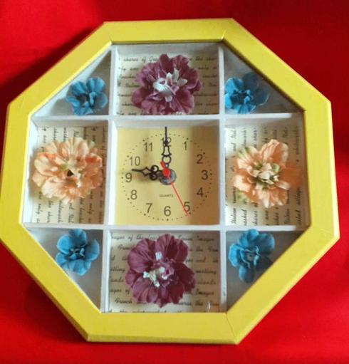 horloge mural de cuisine octogonale, Ophalen of Verzenden, Zo goed als nieuw, Wandklok