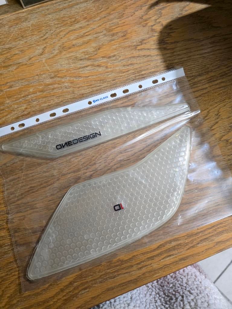 Protection reservoire r1 et r6 2015 2026, Motos, Enlèvement