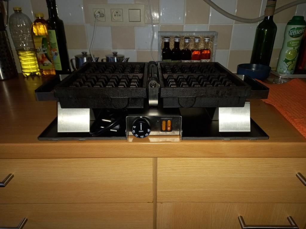 Gaufrière professionnel AMPI, Enlèvement, Boulangerie et Pâtisserie