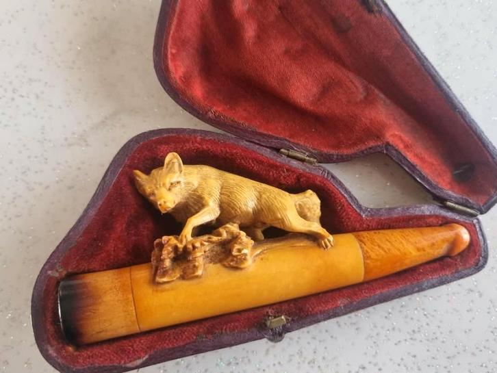 Rare fume-cigarette de Collection - Écume de mer & Ambre., Collections, Articles de fumeurs, Briquets & Boîtes d'allumettes, Enlèvement