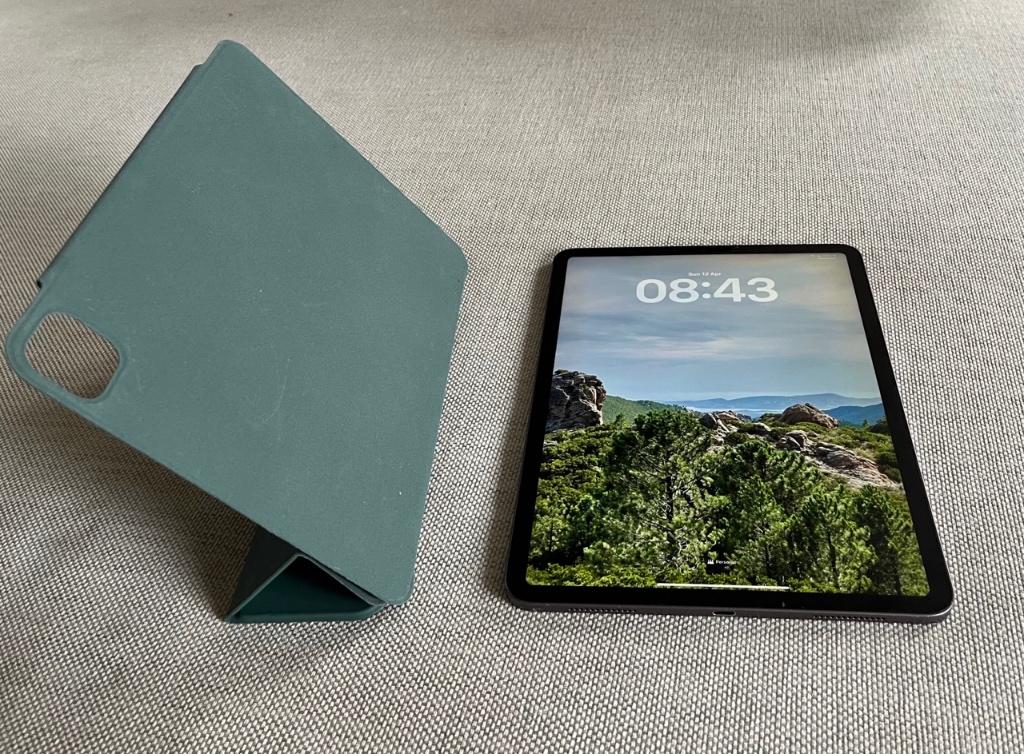 iPad Pro 11 2020 – 128GB – Bon état –Fonctionne parfaitement, Informatique & Logiciels, Apple iPad Tablettes, Gris, 11 pouces