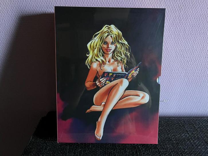 Rooie Oortjes-Luxe verzamelbox 150 ex., Livres, BD, Neuf, Série complète ou Série, Enlèvement ou Envoi