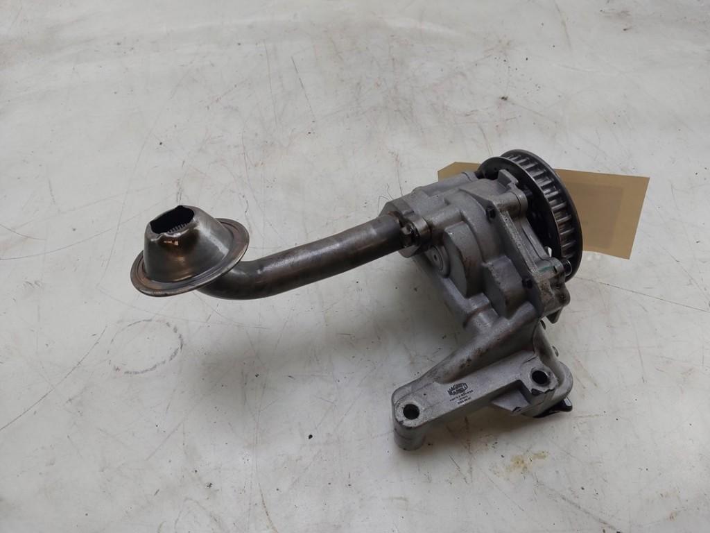 POMPE A HUILE Caddy III (2KA,2KH,2CA,2CH) (|03L115105B|), Autos : Pièces & Accessoires, Moteurs & Accessoires, Volkswagen, Utilisé