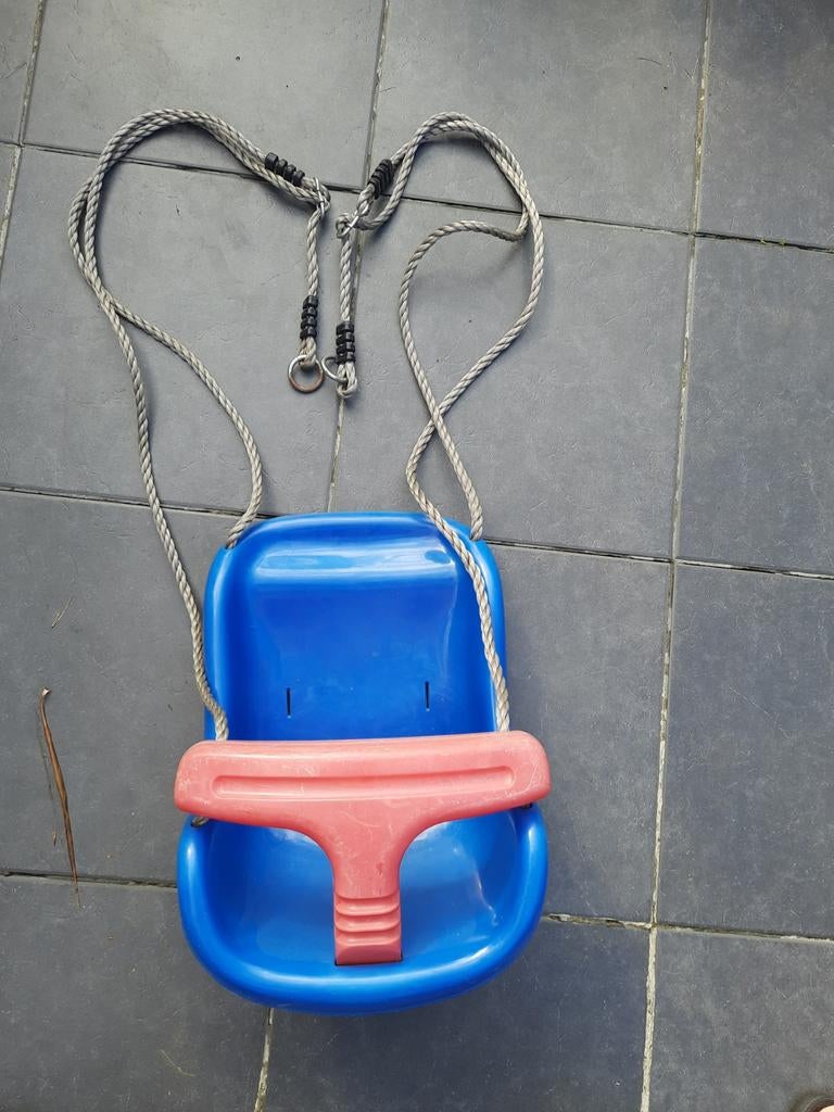 Babyschommel, Ophalen